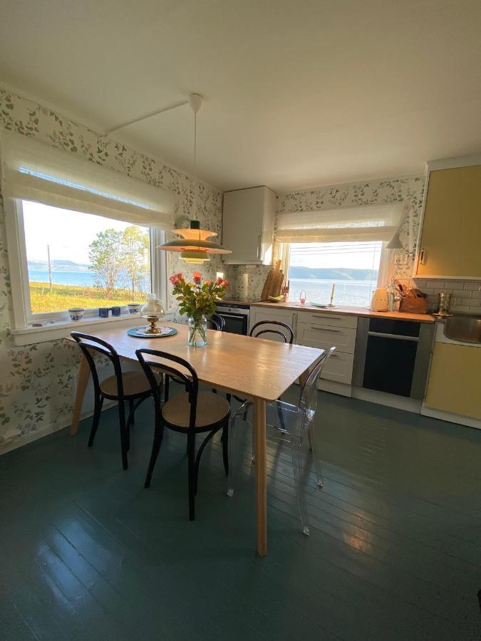 Unique And Charming Holiday Home With Fantastic Sea Views 트롬쇠 외부 사진